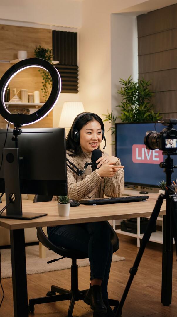 17c一起草社区美图